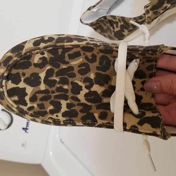 Casual slip on - Picture 2 of 4